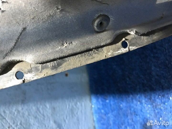 Подкрылок передний левый Bmw F30