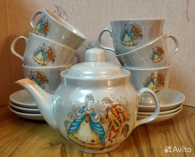 Чайный сервиз на 6 персон