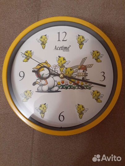 Часы настенные