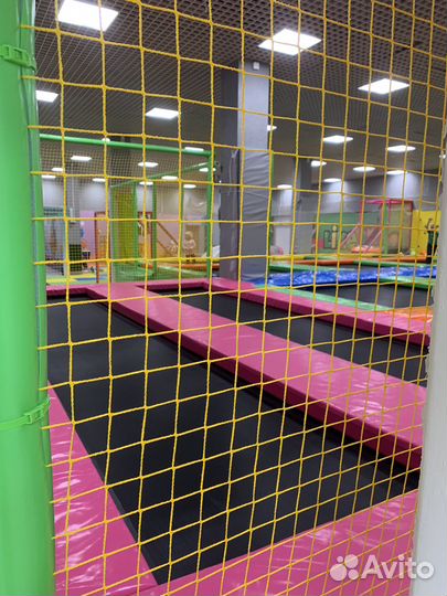 Батутные арены