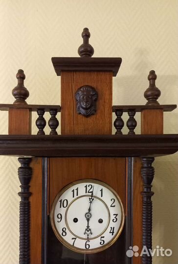 Старинные настенные часы с боем германия