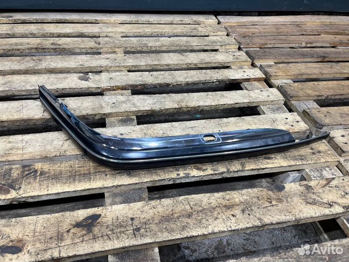 Кронштейн бампера правый Bmw 7 E38 M62B35 1999