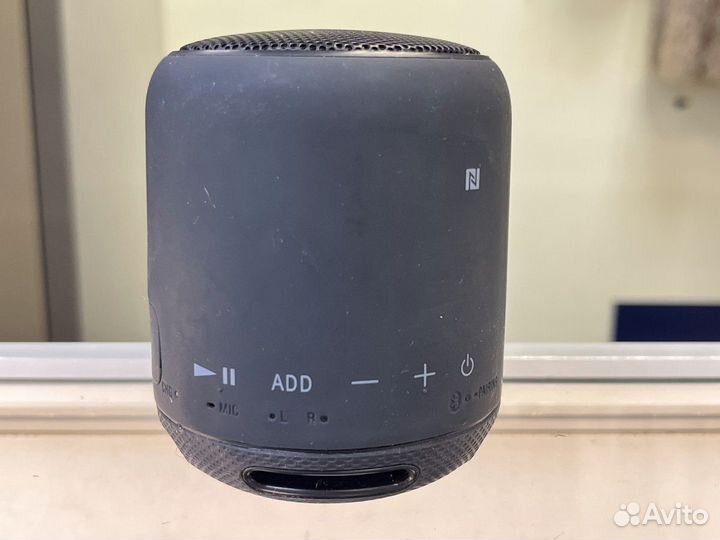 Портативная акустика Sony SRS-XB10