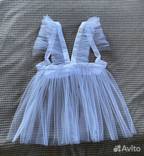 Белый школьный фартук