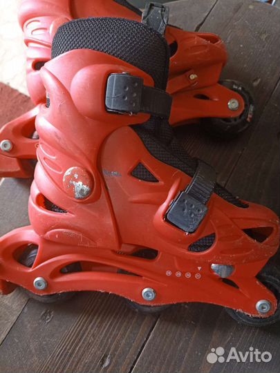 Роликовые коньки