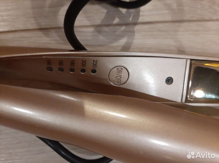 Утюжок для волос