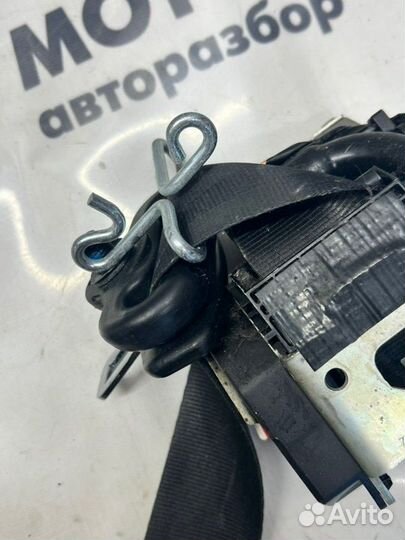 Ремень безопасности передний левый Ford Focus 3