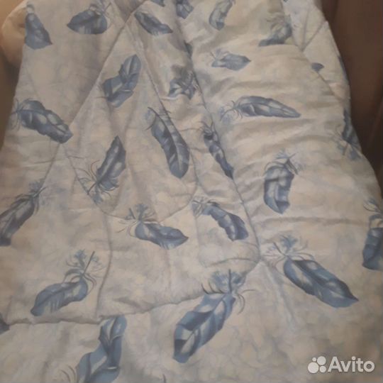 Одеяло и постельное белье