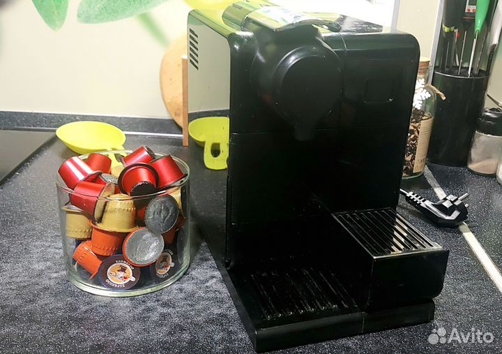 Капсульная кофемашина delonghi nespresso