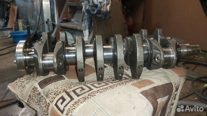 Kia spectra коленвал