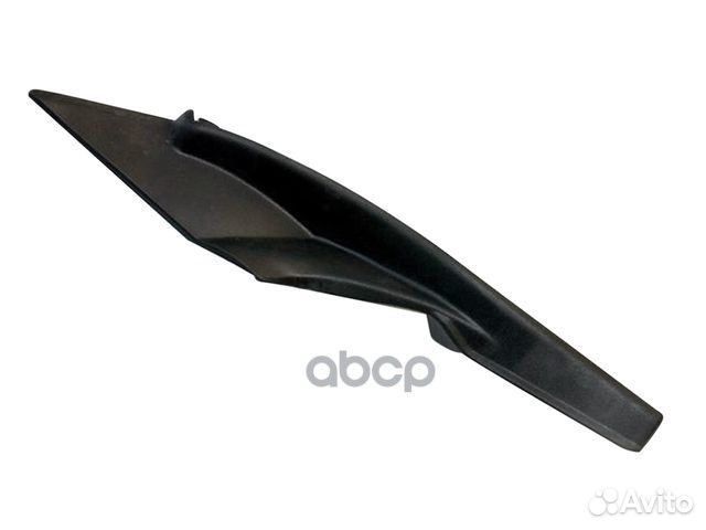 Накладка пластиковая под дворники ус правый lan