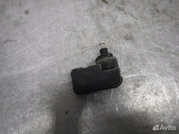 Моторчик корректора фары Opel Corsa D Z12XEP 2007