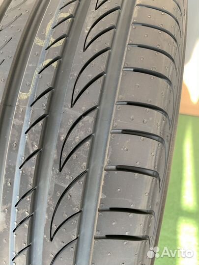 Pirelli Powergy 215/55 R18 99V