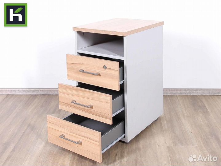 Офисная приставная тумба