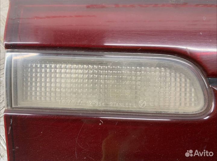 Вставка в крышку багажника Тойота Спринтер