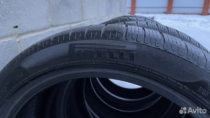 Pirelli Winter Sottozero 240 Serie II 225/45 R18 95V