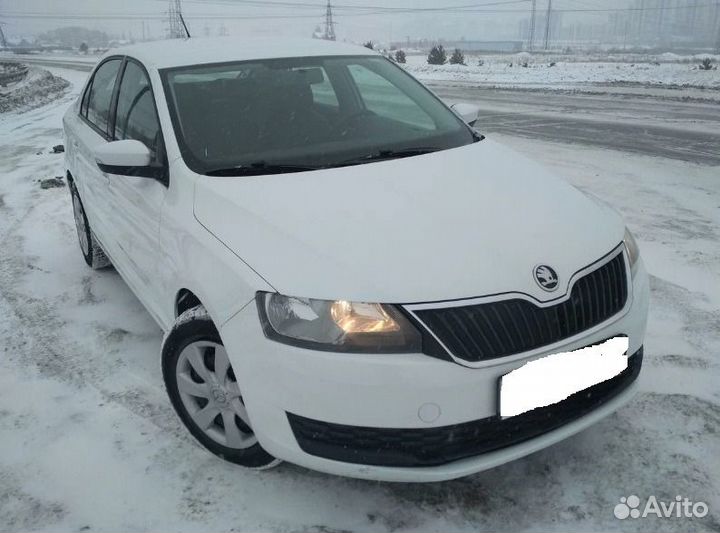 Skoda Rapid 2012-2020 в разбор