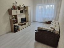 2-к. квартира, 50 м², 1/10 эт.