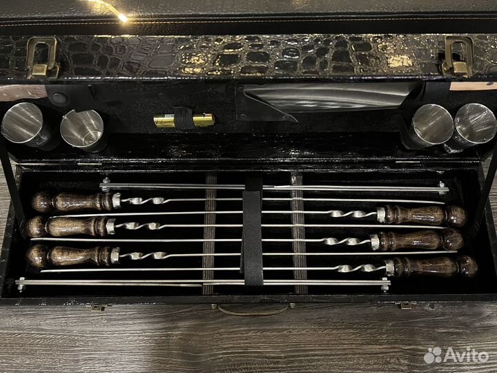 Набор шампуров в кейсе