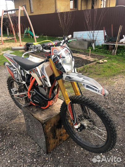 Regulmoto Athlete 250