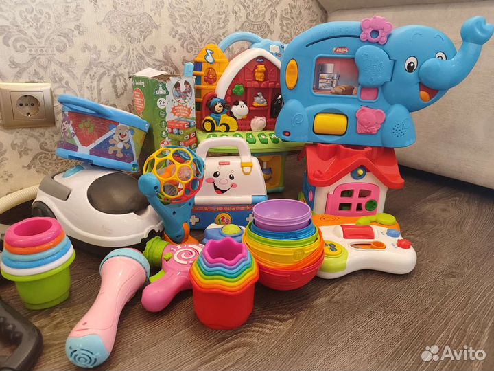 Развивающие игрушки пакетом