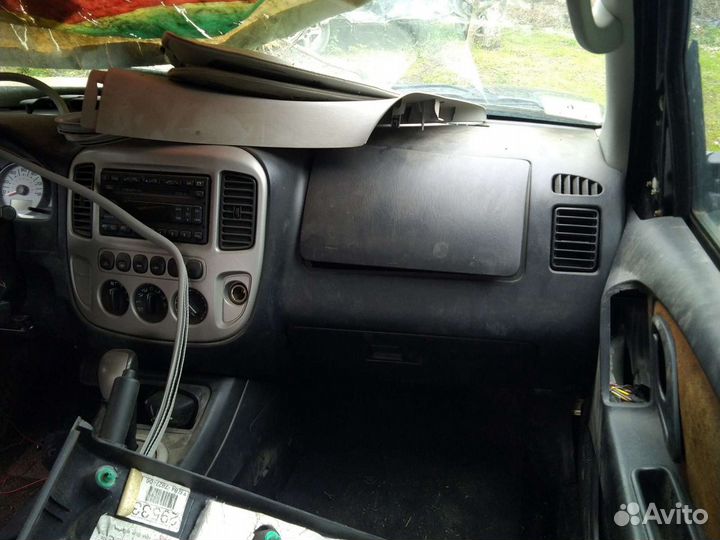 Дверь ford escape maverick 01-06