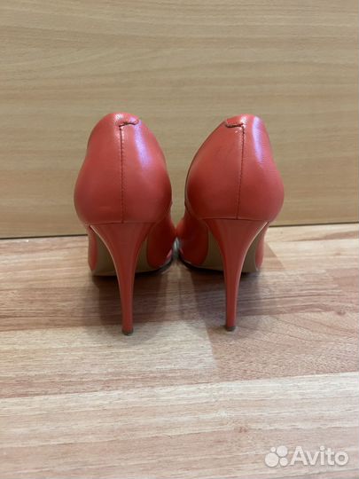 Туфли женские