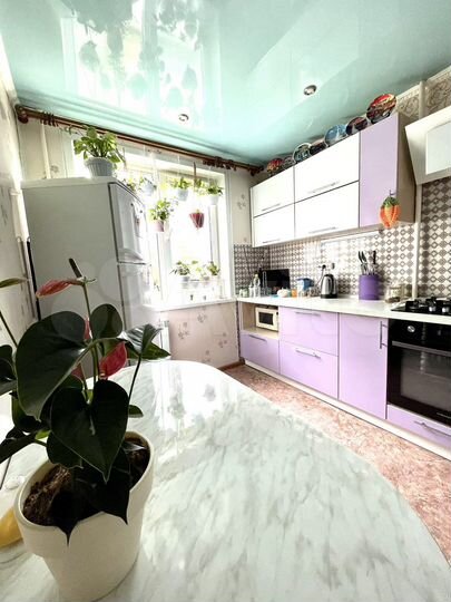 2-к. квартира, 52 м², 3/5 эт.