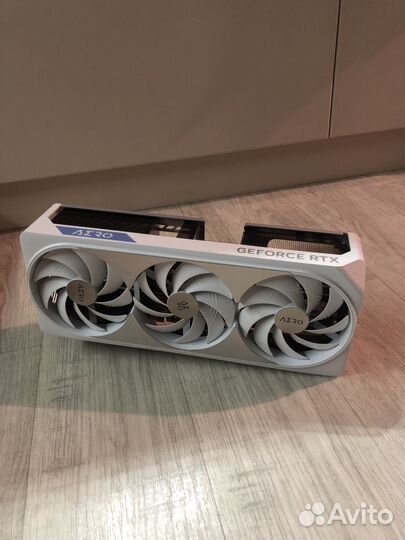 Gigabyte 4080 Super aero