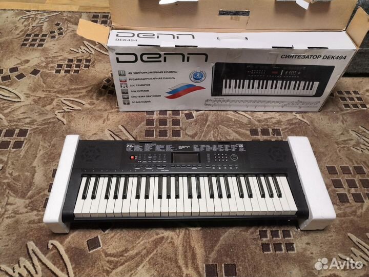 Синтезатор Denn Dek494