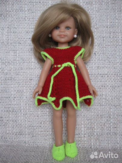 Вязаные платья для куклы Паола Рейна ростом 32 см