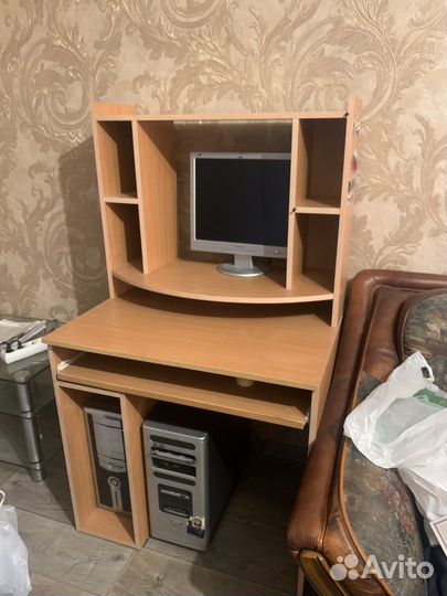 Стеклянная тумба