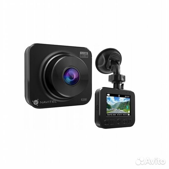 Автомобильный видеорегистратор Navitel R200