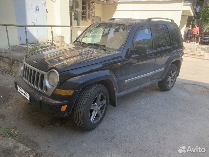 Jeep Cherokee 3.7 AT, 2006, 300 000 км