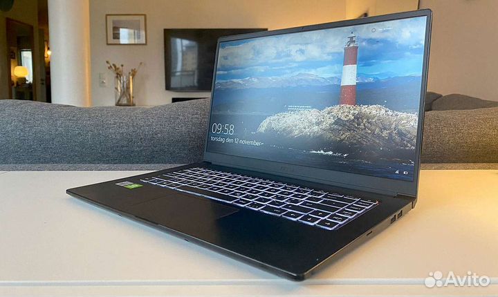 MSI 15-B11M FHD IPS i3-1115G5 3Ghz/8Gb/240SSD