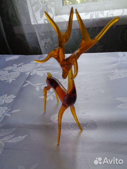 Статуэтка СССР из цветного стекла