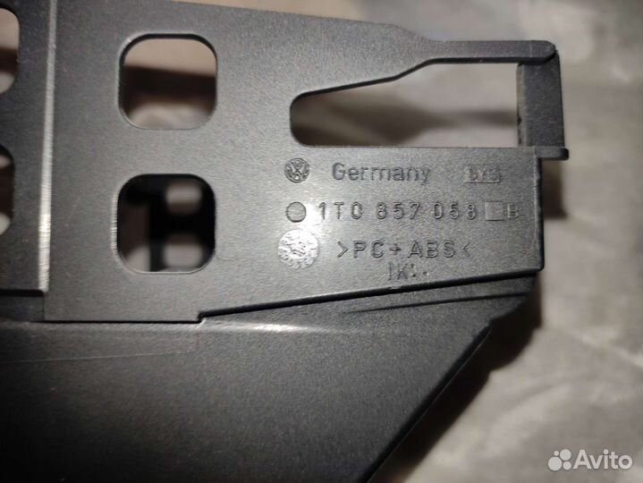 Рамка магнитолы для vw caddy