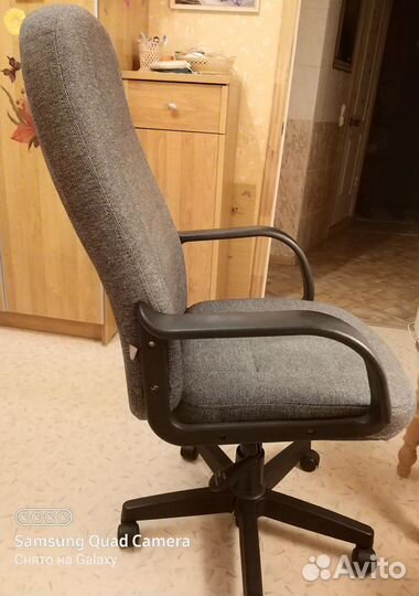 Компьютерное кресло