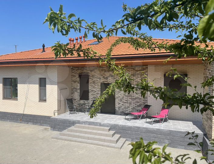 Дом 225 м² на участке 55 сот.