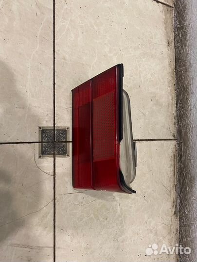 Фонарь задний левый (крышка багажника) BMW е34