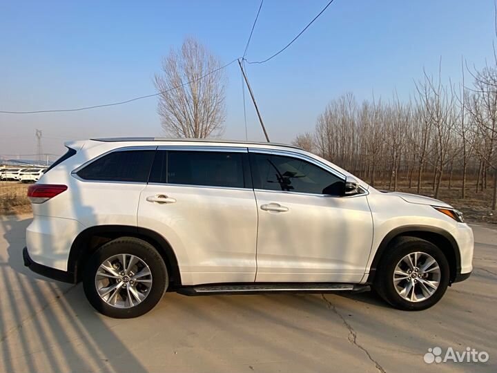 Toyota Highlander 2.0 AT, 2021, 49 409 км