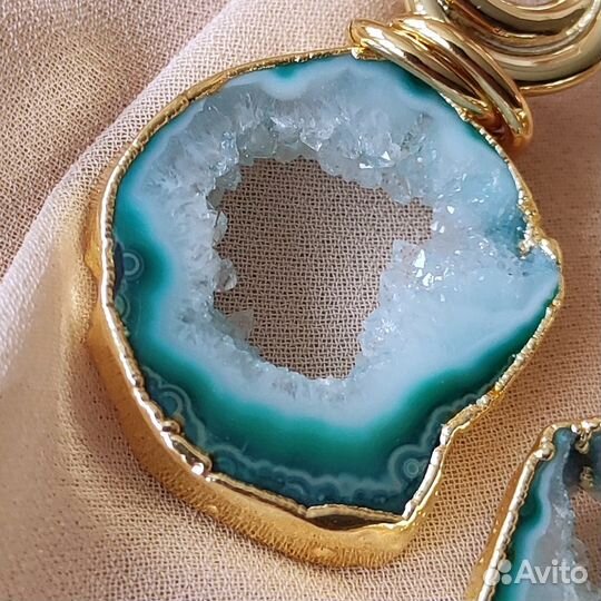 Серьги с натуральными камнями агат классические