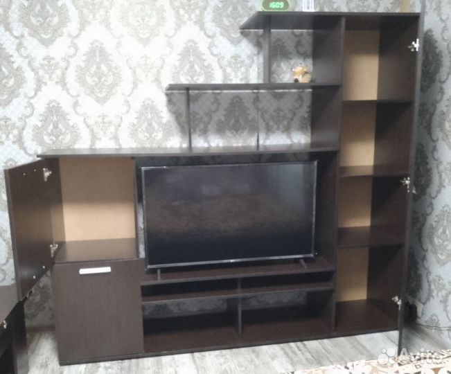 Стенка под тв бу