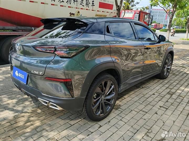 Changan UNI-T 1.5 AMT, 2020, 12 400 км