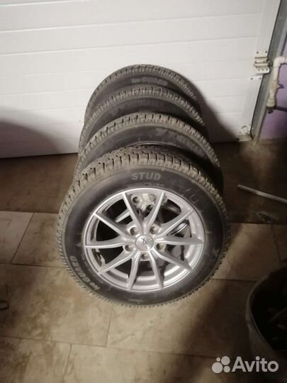 Зимние колеса r15 бу