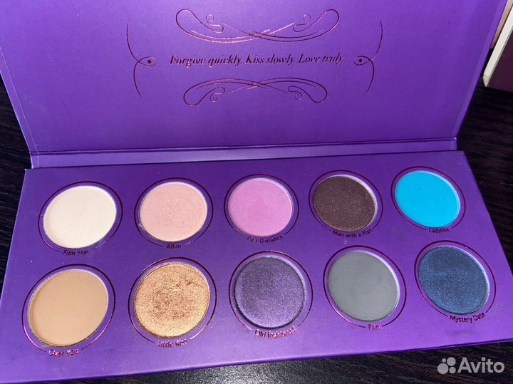 Палитра теней Zoeva