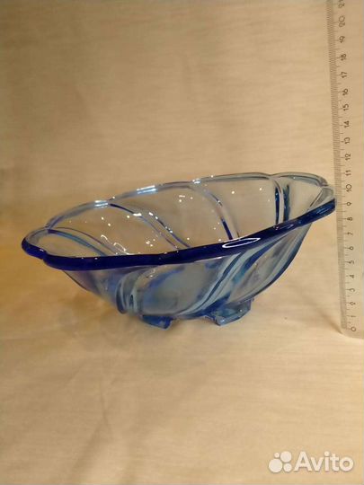 Крупная ваза для фруктов/ салатник