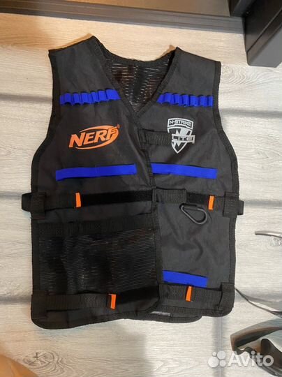 Жилет, очки и маска (командная) Nerf