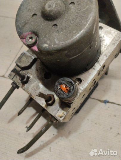 Блок abs Mercedes Sprinter 903 611