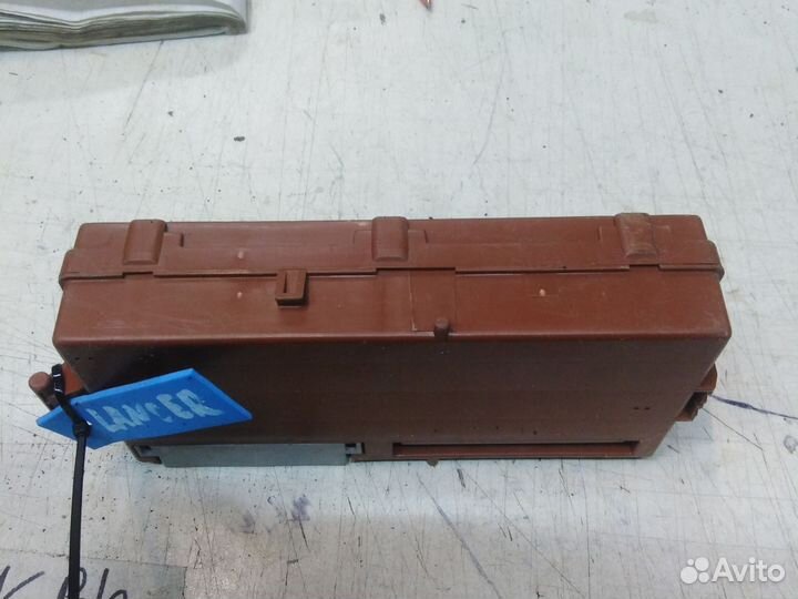 Блок комфорта Mitsubishi Lancer 9